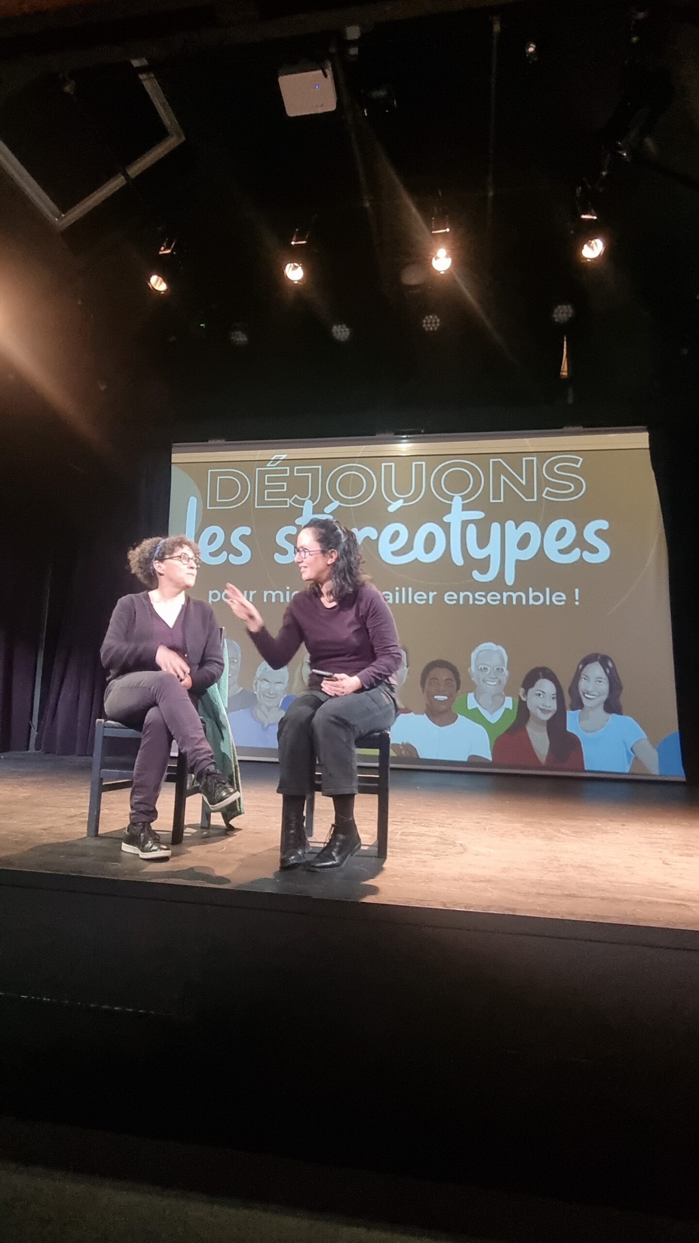 Comédienne sur scène